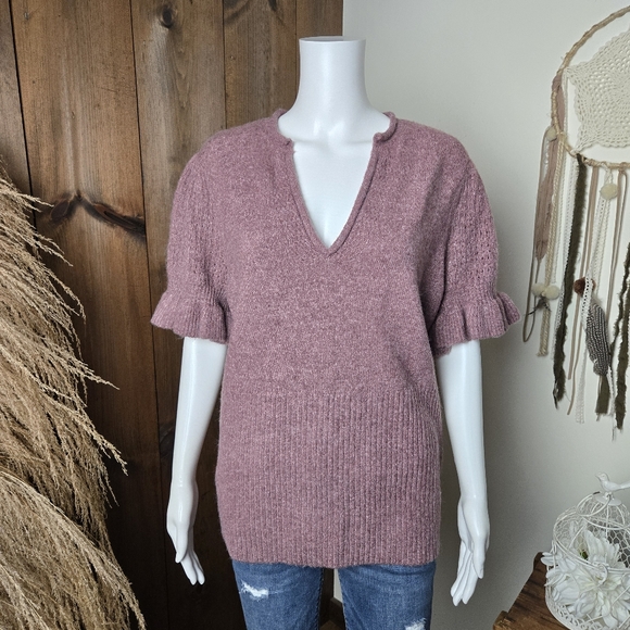 NWT Torrid Vegan Cashmere Pullover V-Neck Ruffle Elbow Sleeve Sweater - Picture 3 of 16